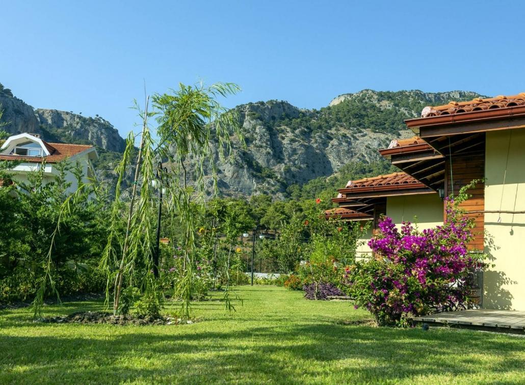 Sandal Hotel Gocek Екстериор снимка